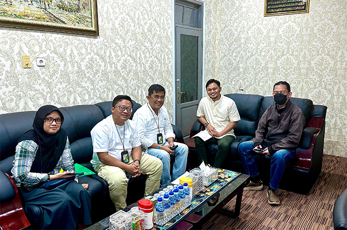 TINGKATKAN KERJA SAMA: Jajaran BPJS Ketenagakerjaan Berau melakukan pertemuan dengan Jajaran KCU BRI Berau bahas kerja sama dan meningkatkan hubungan baik yang sudah terjalin.