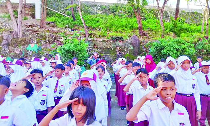 GRATIS: Ilustrasi. Pihak sekolah diingatkan untuk tidak memungut biaya apapun terhadap wali murid.