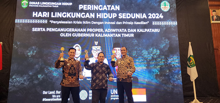 BUAH MANIS: PT Berau Coal memperoleh 3 proper emas dan 1 proper hijau atas dedikasi dan konsistensi dalam pengelolaan lingkungan yang berkelanjutan serta kontribusi sosial kepada masyarakat.