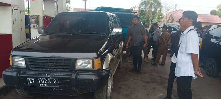 DUGAAN PENGETAP: Tim Pengawas Gabungan temukan satu unit mobil yang diduga kuat merupakan kendaraan pengetap. Diskoperindag Berau menindaklanjuti temuan itu dengan membuat laporan aduan.
