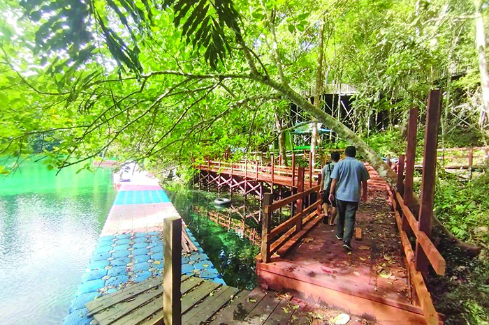 PERSIAPAN MUSIM LIBURAN: Menjelang momen nataru, Kecamatan Bidukbiduk terus berbenah untuk menyambut wisatawan.