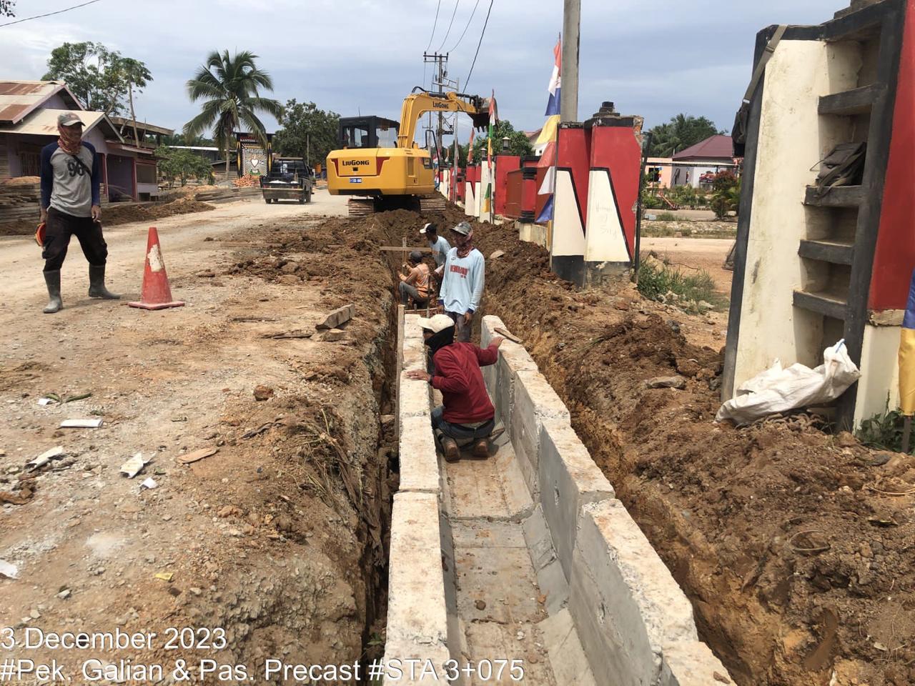 Salah satu peningkatan drainase yang dilakukan DPUPR Berau di wilayah perkotaan.