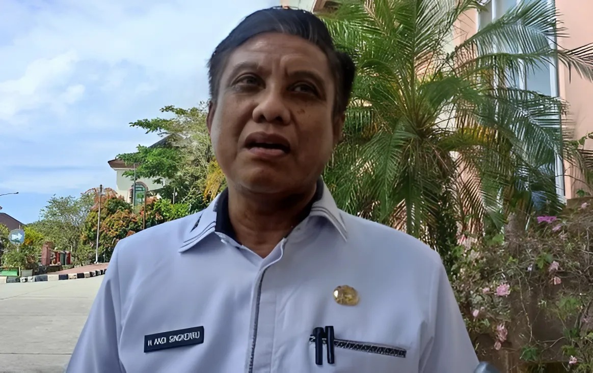 Kepala Disdikpora PPU, Andi Singkerru.