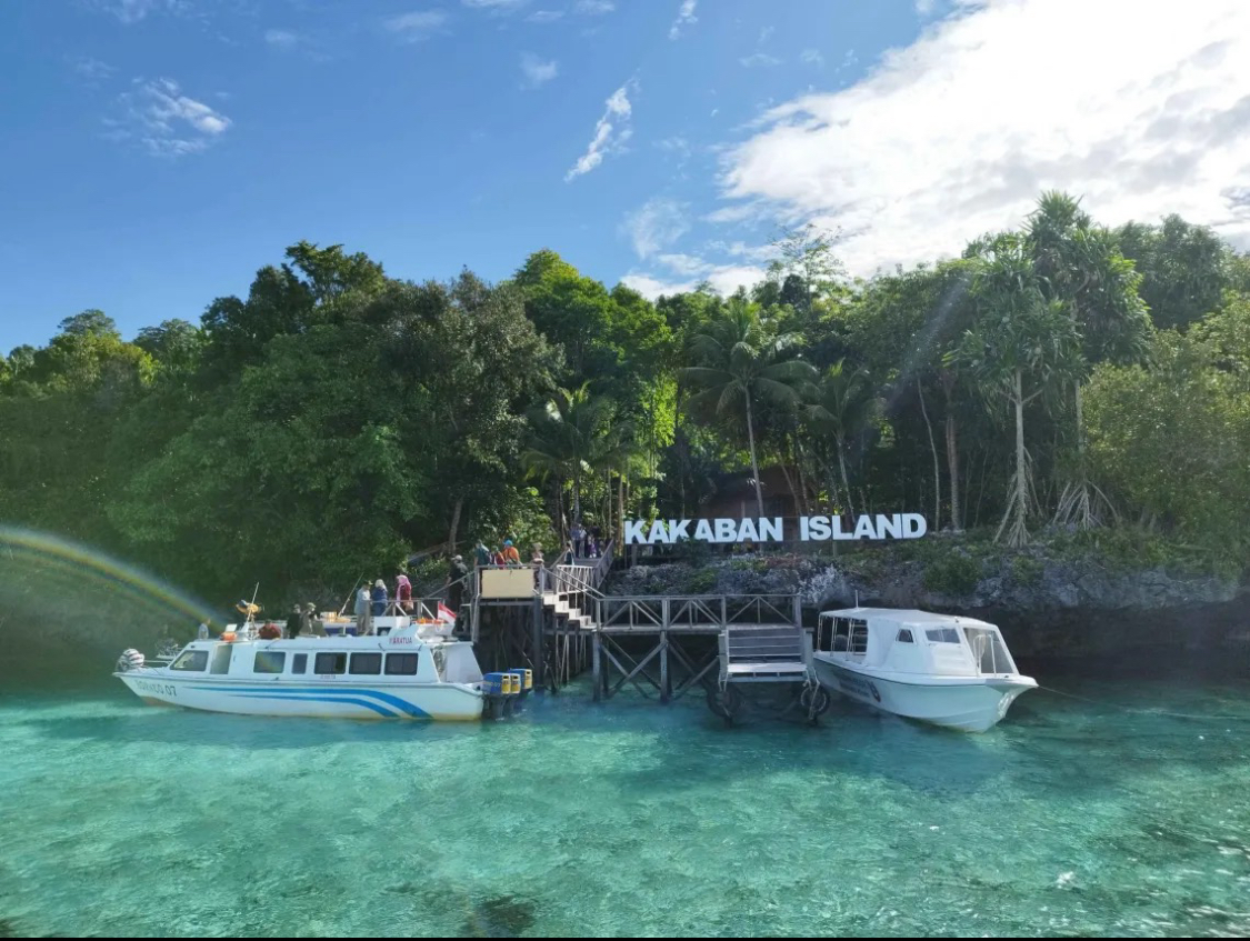 LANJUTAN: Pengembangan destinasi wisata Pulau Kakaban dilanjutkan lagi oleh Disbudpar Berau melalui APBD-P 2024, pun diusulkan lanjutan lagi pada APBD 2025.(DOK/BP)