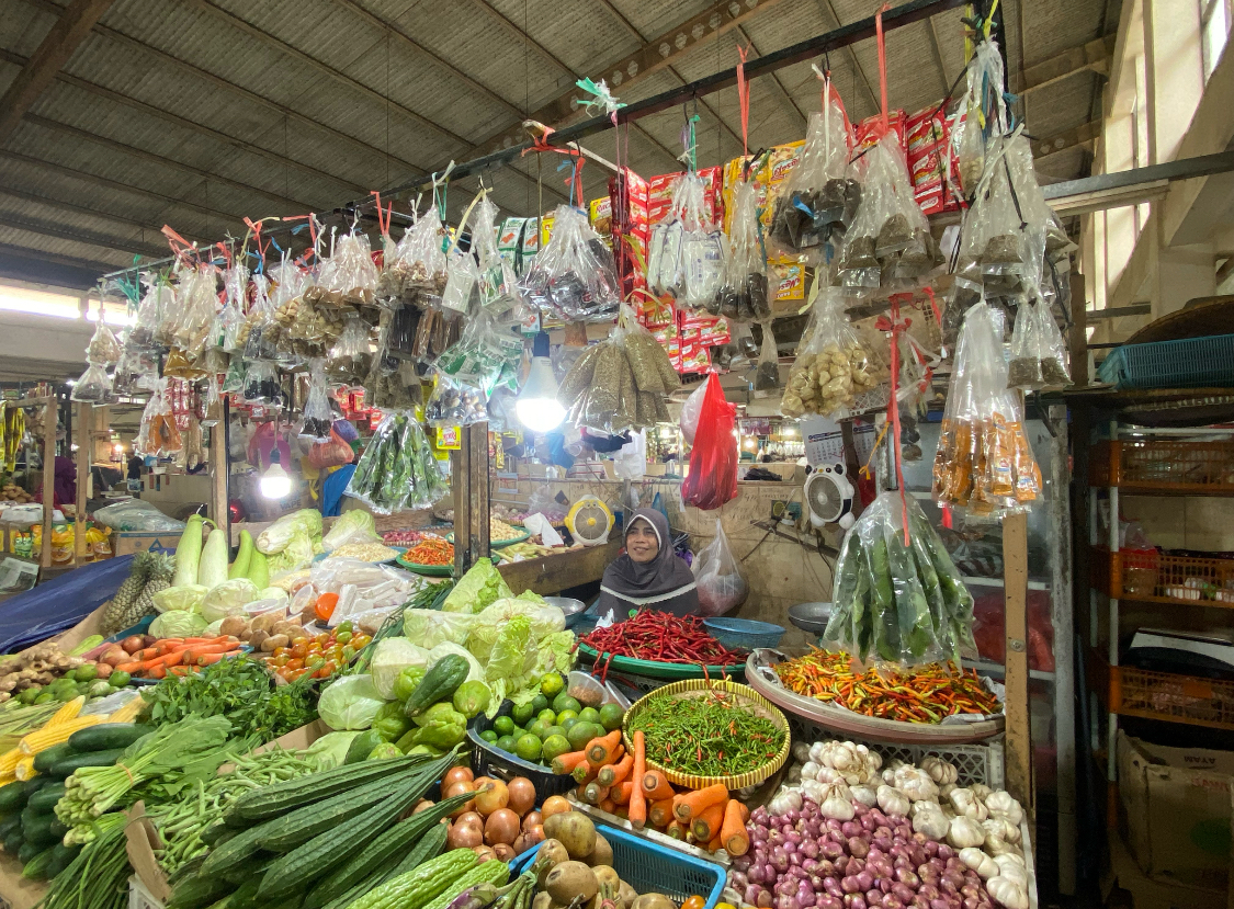 TURUN: Meskipun secara tahun ke tahun inflasi Berau tertinggi se-Kaltim, namun secara bulan ke bulan inflasi Berau yang terendah. (IZZA/BP)