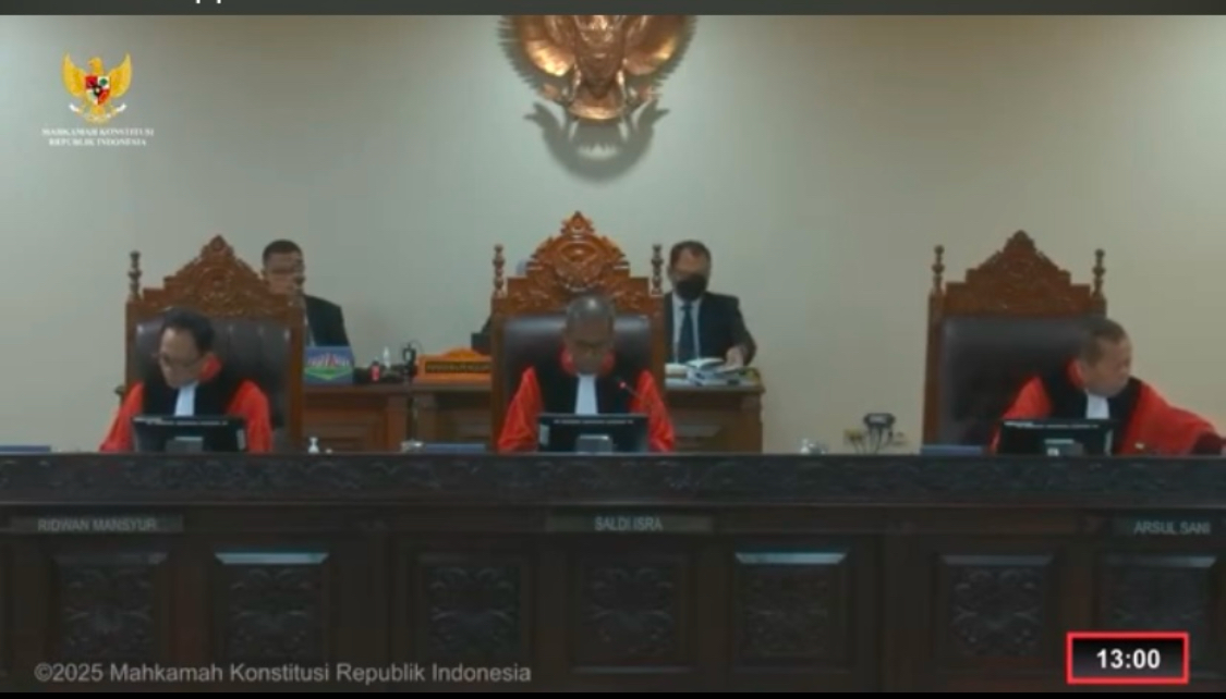 SIDANG PENDAHULUAN: Pelaksanaan sidang pendahuluan PHPKada Berau yang digelar di Mahkamah Konstitusi Jakarta, Rabu (15/1). (IST)