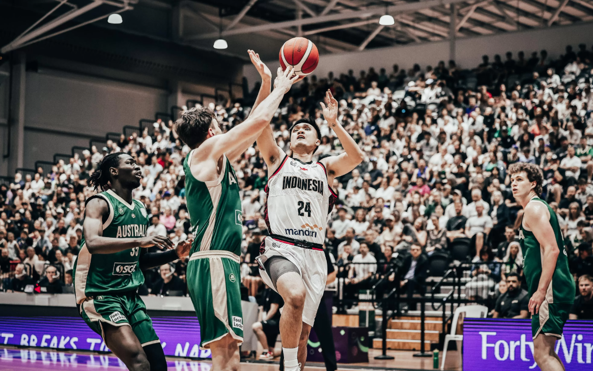 Timnas Basket Indonesia akan menghadapi Korea Selatan dalam game terakhir grul A Kualifikasi FIBA Asia Cup 2025. (Dok: PERBASI/FIBA)