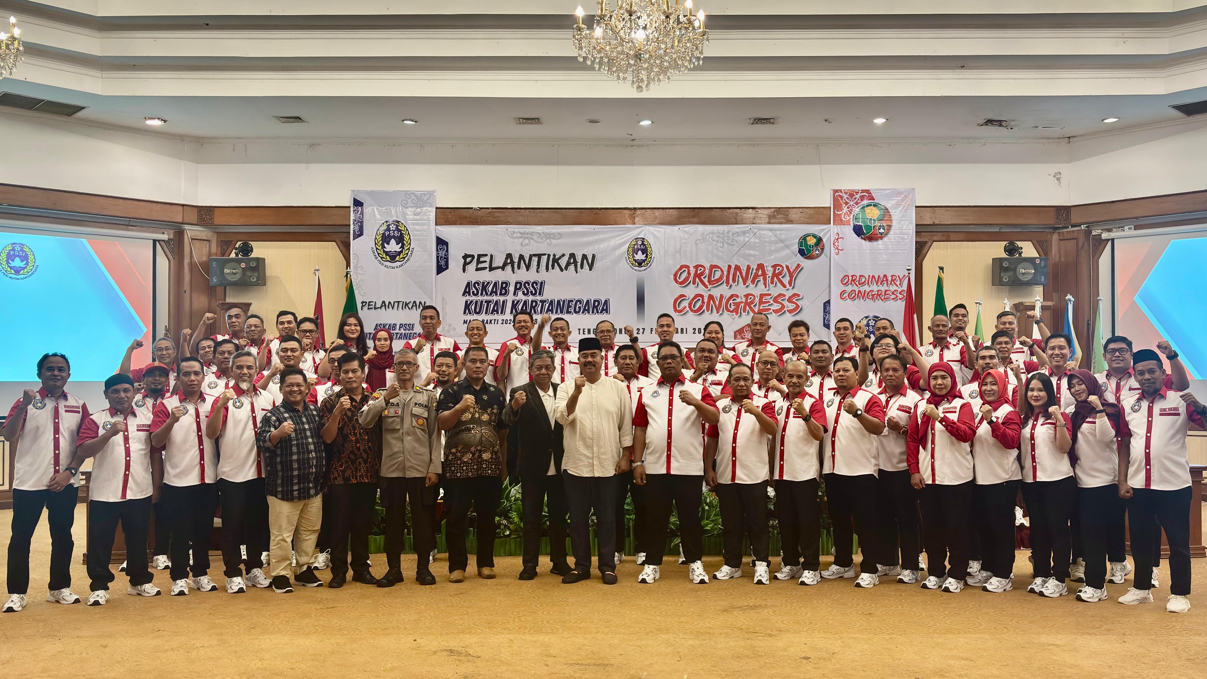 DUKUNGAN :Bupati Kukar Edi Damansyah membuka Ordinary Congress Askab PSSI Tahun 2025. (DISKOMINFO KUKAR UNTUK BP)