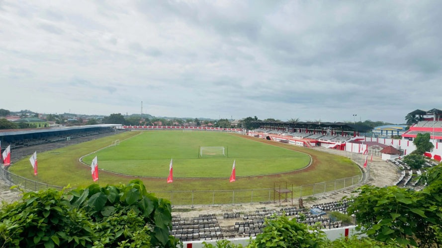 DIKELOLA PROFESIONAL: Pengelolaan Stadion Rondong Demang diharapkan bisa dilakukan secara profesional. (DISKOMINFO UNTUK BP)