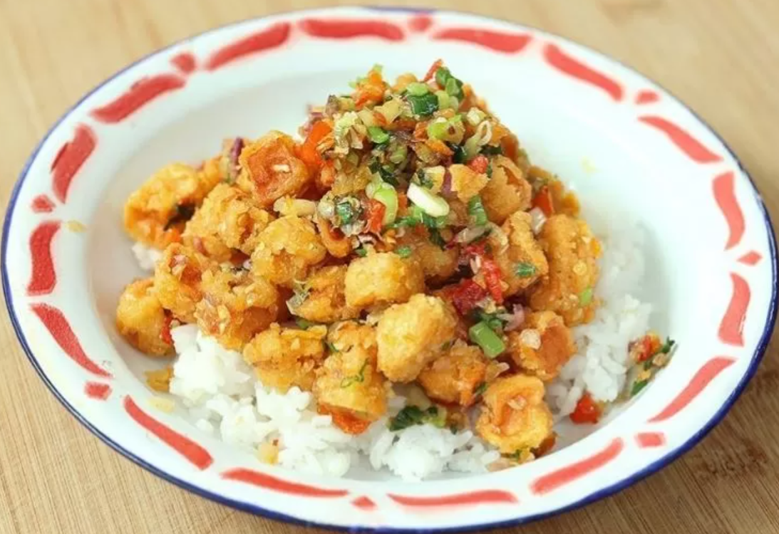 Resep Nugget Cabai Garam Praktis ala Devina Hermawan (Freepik)