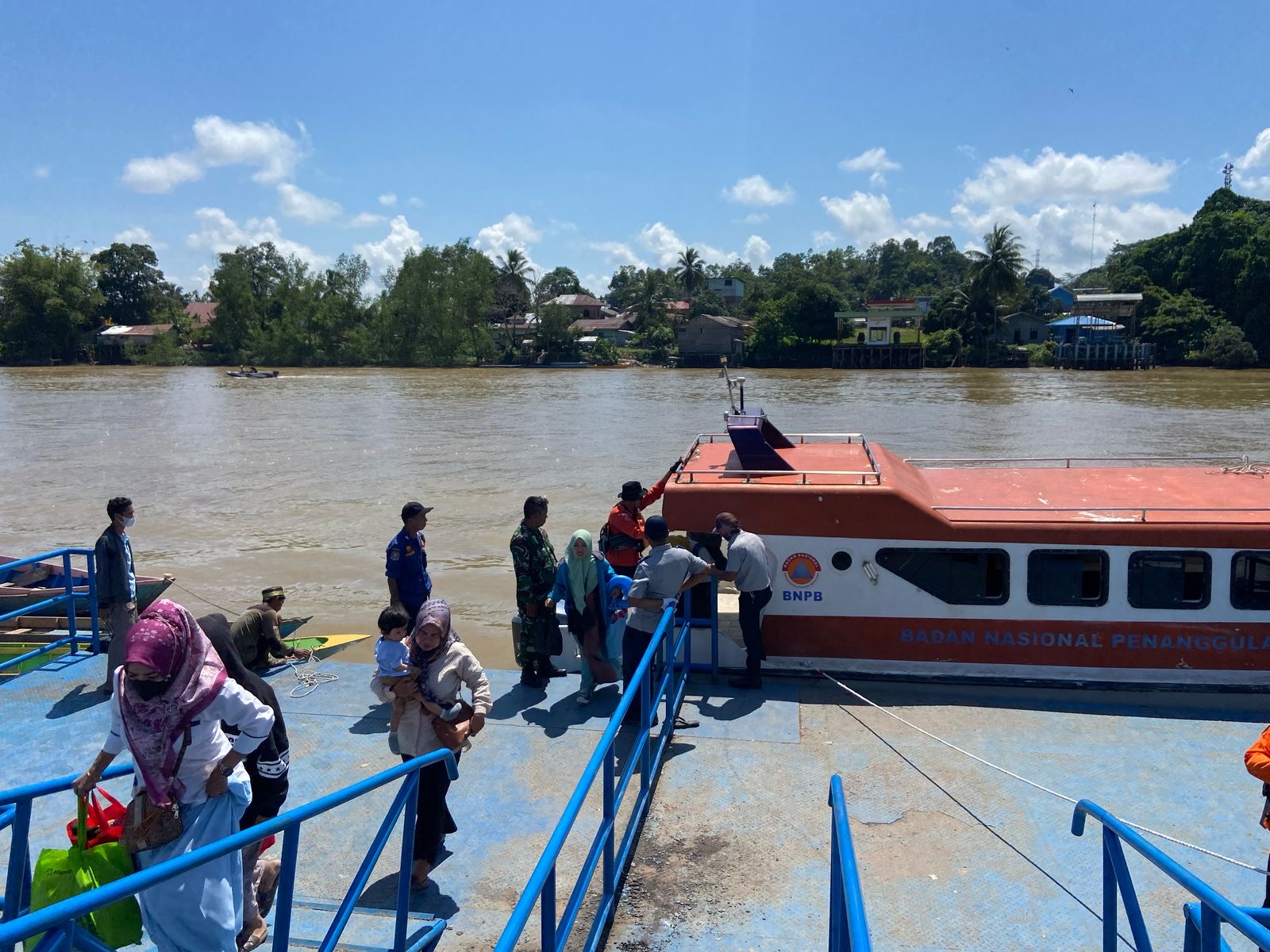 TERUS DIPANTAU: Dishub Berau terus memantau jalannya transportasi laut yang ada di Kabupaten Berau. (ARTA KUSUMA YUNANDA/BP)