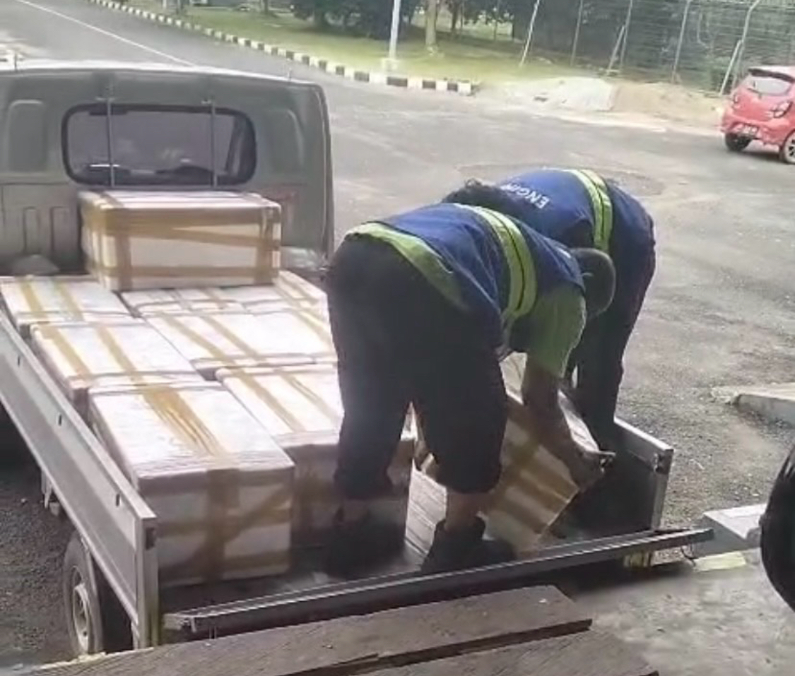 DORONG SEKTOR LAIN: Manajemen Bandara Kalimarau hingga DPRD Berau dorong sektor lain mampu maksimalkan potensi pengiriman ekspor langsung dari Bandara Kalimarau.  (BANDARA KALIMARAU UNTUK BP)