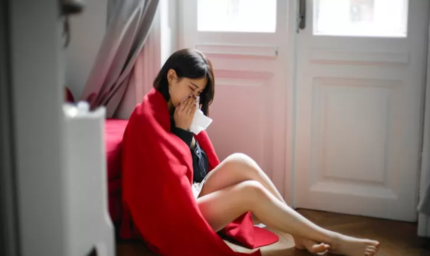 Ilustrasi mengalami hidung tersumbat. (Pexels)