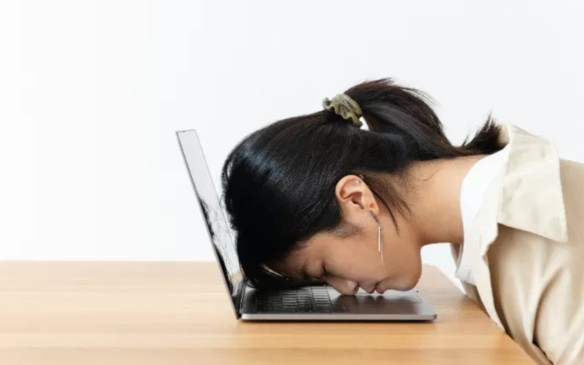 Cara yang Ampuh Atasi Rasa Lelah Agar Tetap Produktif. (freepik.com)