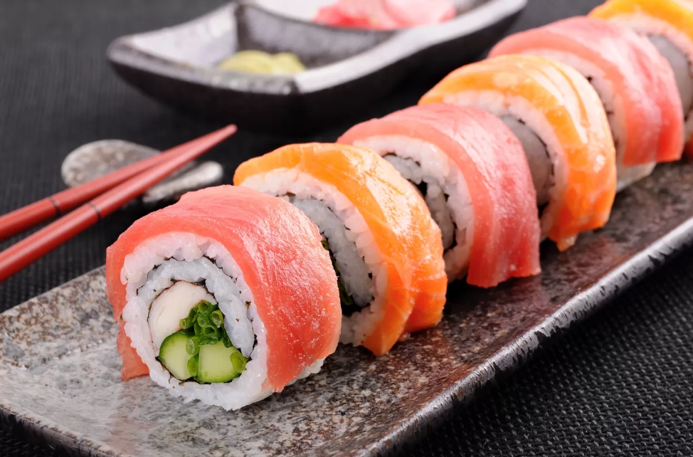 Ilustrasi sushi. (Freepik)