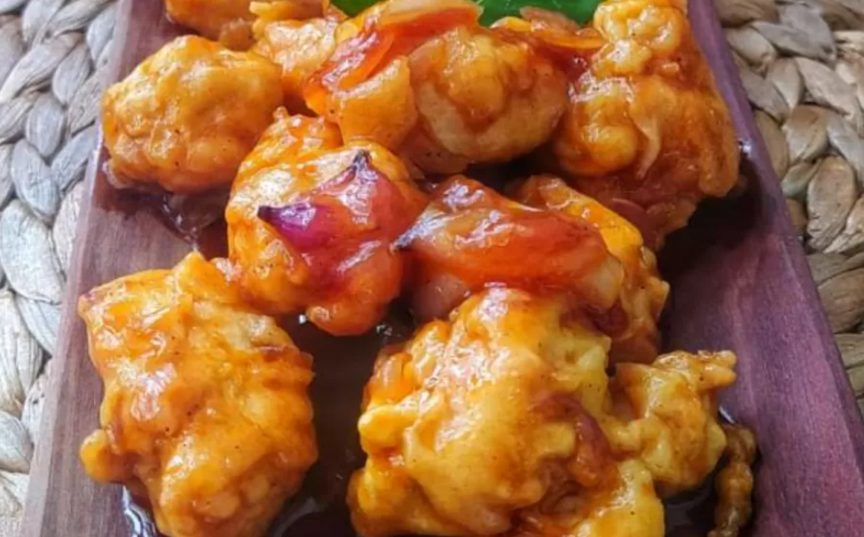 Resep ayam krispi asam manis yang bikin anak-anak kesemsem (Dok. Foods.id)