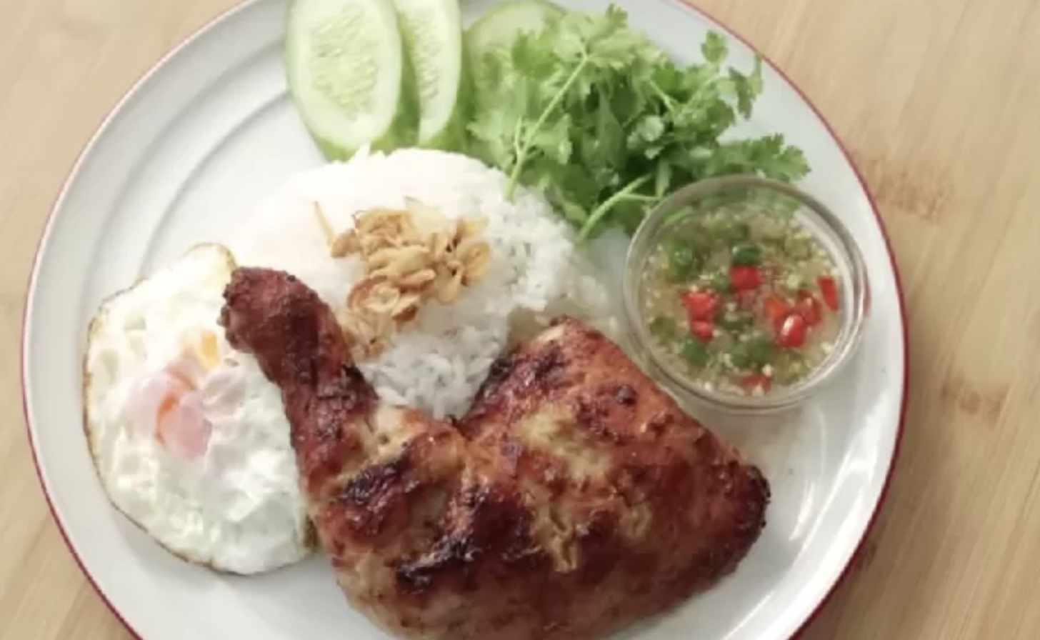 Resep ayam panggang serai (Dok. YouTube Devina Hermawan)