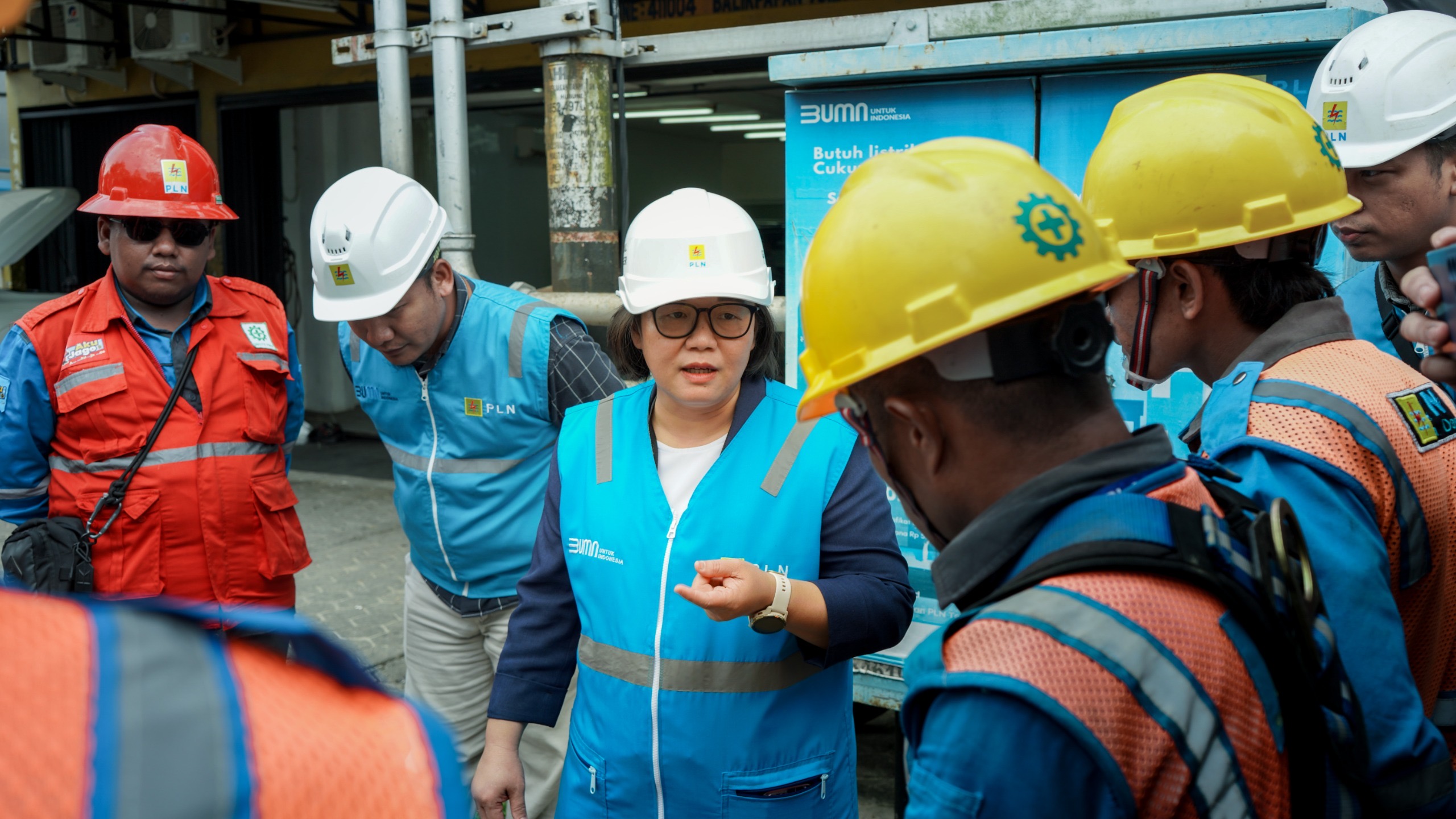 KOMITMEN: PLN UID Kaltimra mengutamakan penerapan Keselamatan dan Kesehatan Kerja (K3) sebagai prioritas utama di setiap lini operasional. (PLN UID KALTIMRA UNTUK BERAU POST)