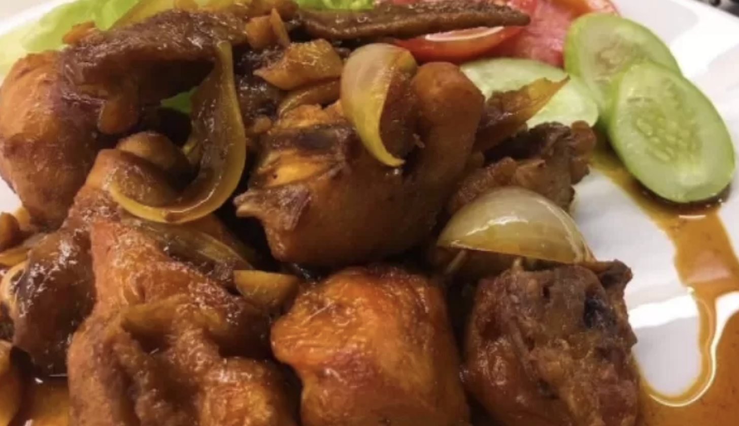 Ayam goreng mentega yang praktis dan lezat. (Foods.id)