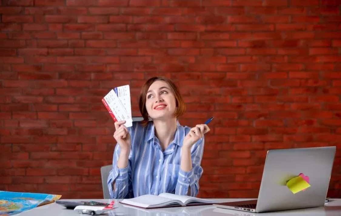 Ilustrasi orang bijak dalam mengelola finansial. (Freepik)