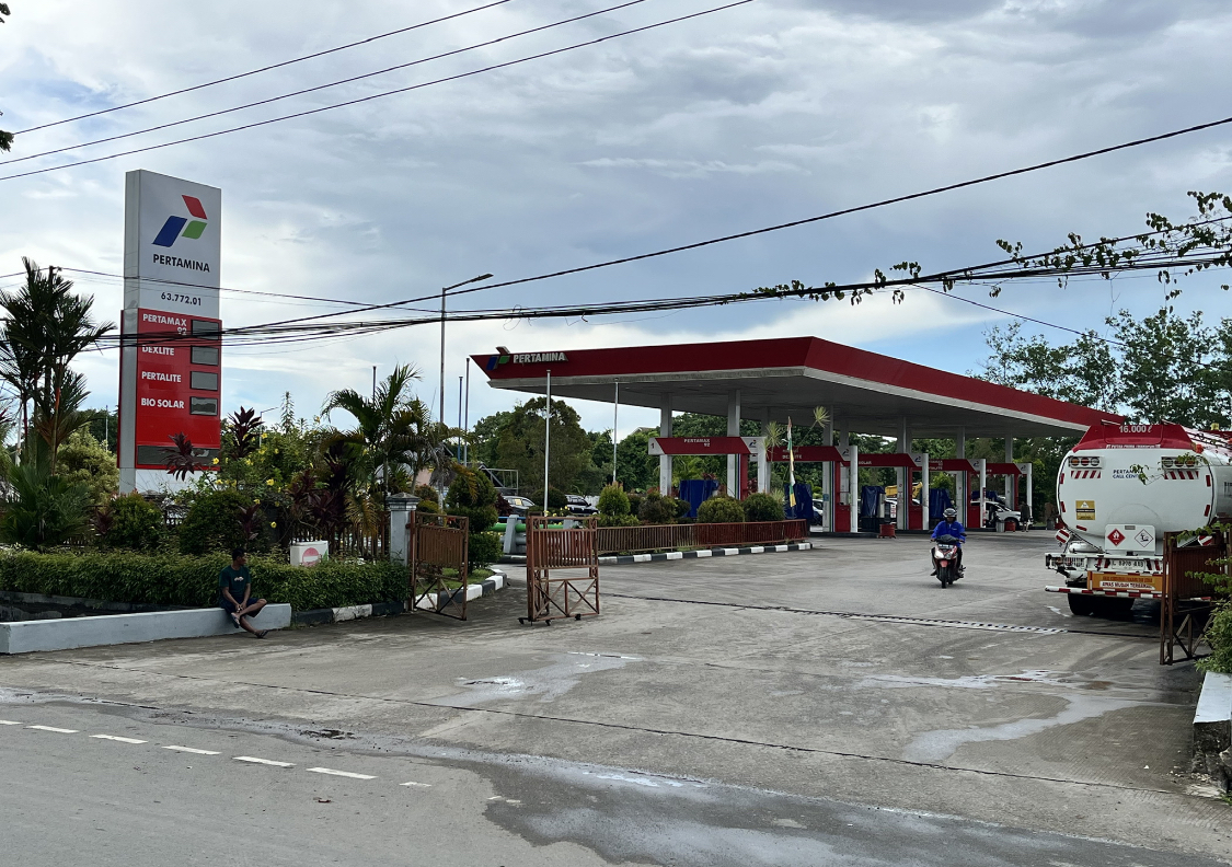 PEMBATASAN BBM SUBSIDI: Kendaraan berpelat luar Kalimantan Utara akan dibatasi penggunaan BBM Subsidi, kecuali pengangkut sembako. (FAISAL/HRK)