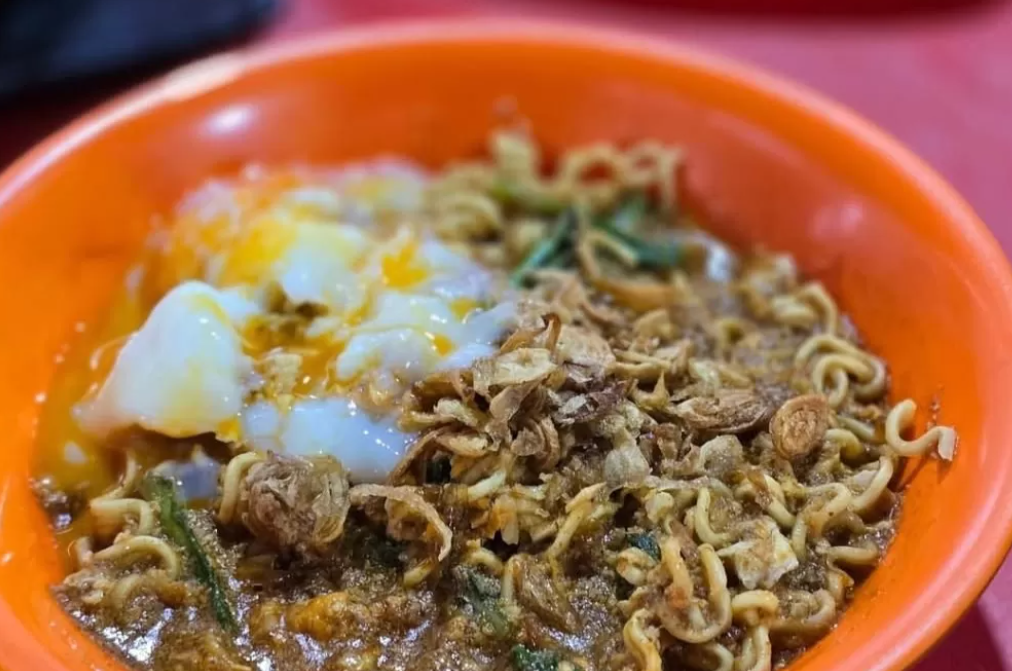 Mie Bangladesh, mie viral yang berasal dari Aceh, Indonesia (Instagram @warung.banghen)