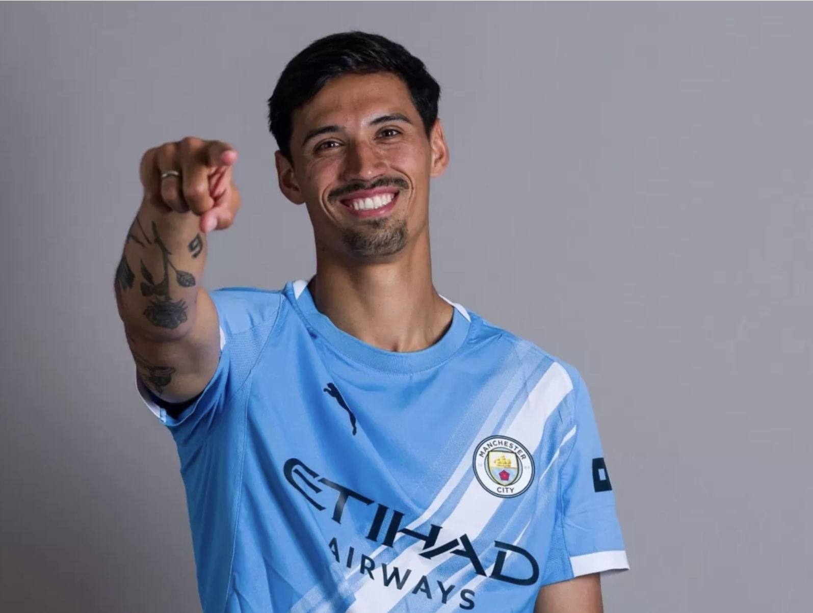 Manchester City berhasil mengamankan Tijjani Reijnders. (Dok. Manchester City)
