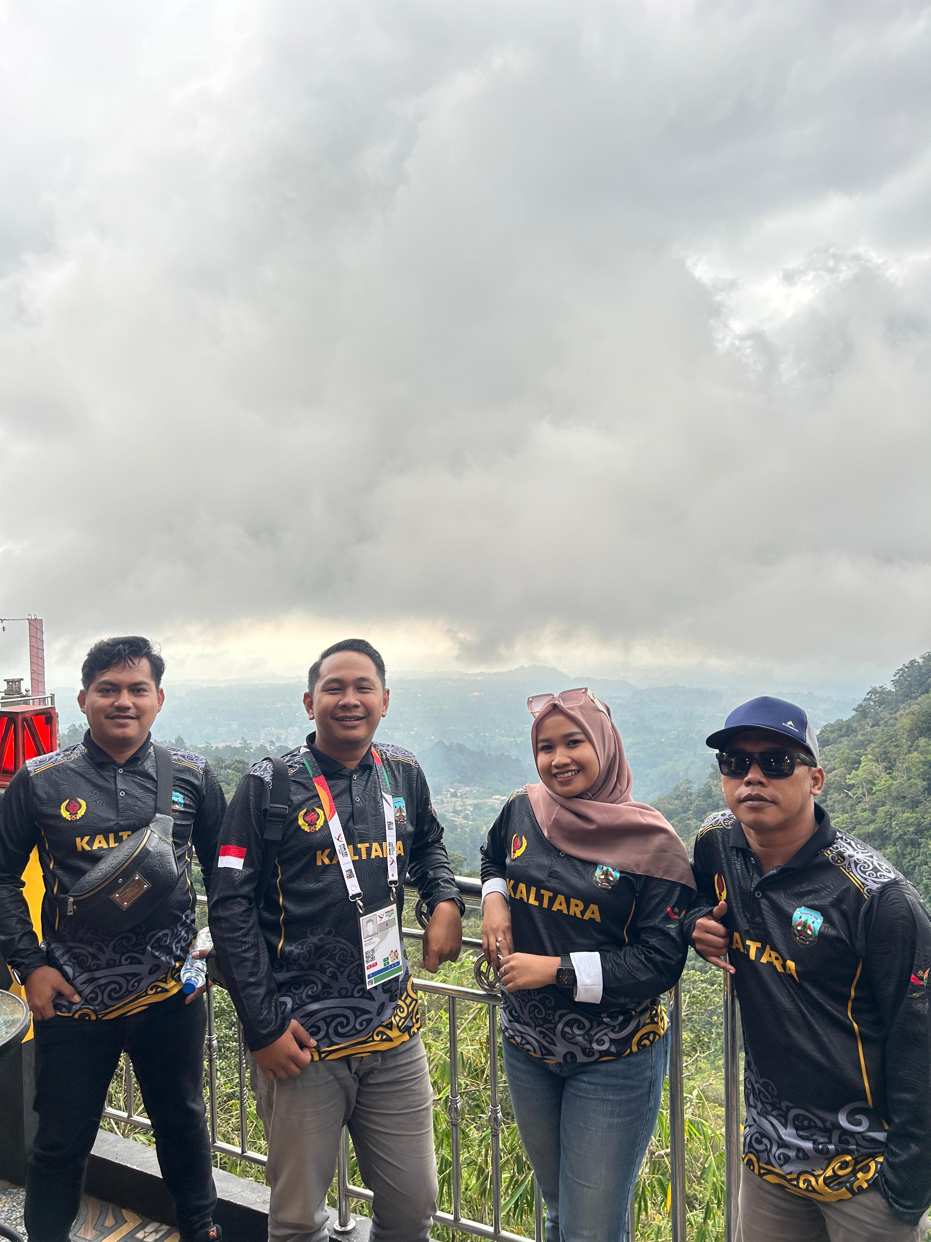 SIWO AWARDS: Pengurus SIWO PWI Kaltara saat meliput PON XXI Aceh-Sumut 2024 lalu. (SIWO PWI KALTARA UNTUK HRK)