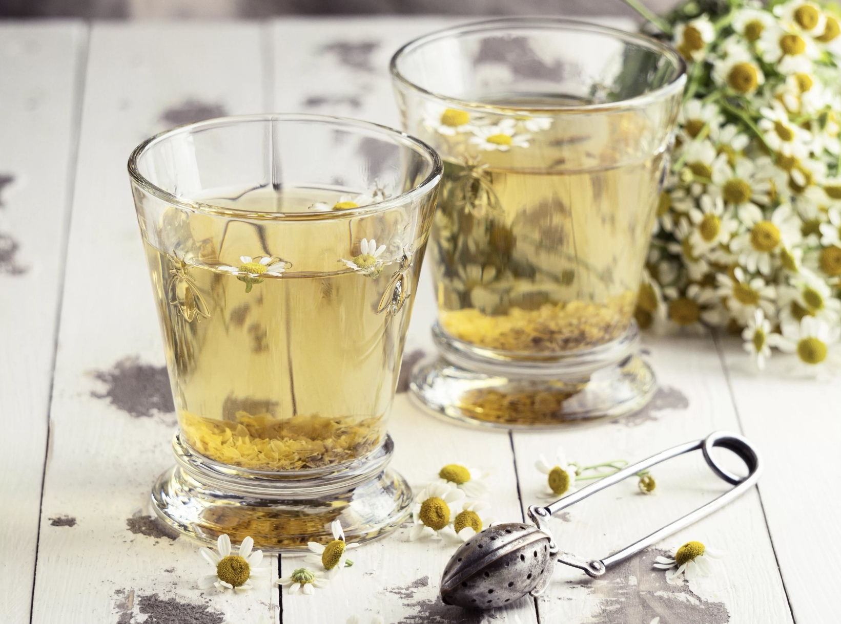 Teh chamomile. (freepik)