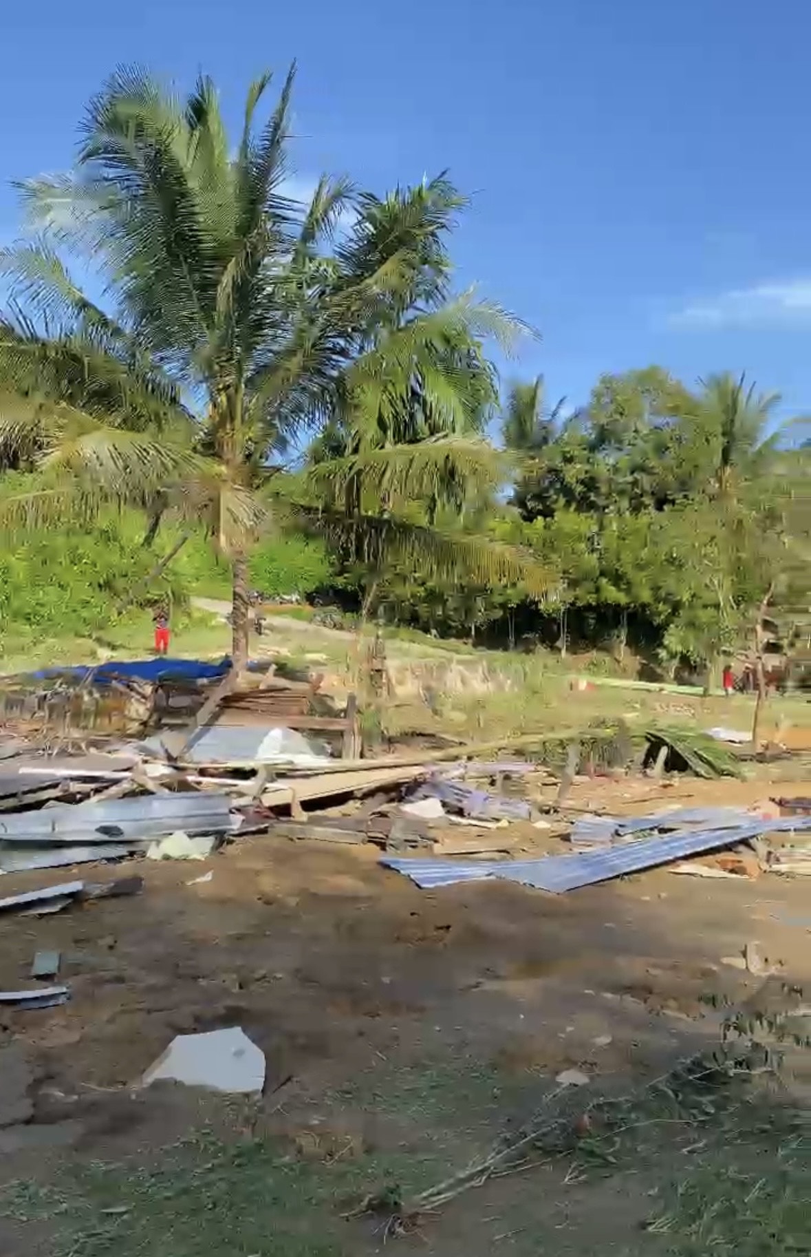 RELOKASI: Disperkim Berau ingin mempercepat relokasi rumah warga terdampak banjir yang ada di Kampung Long. Ayap Kecamatan Segah, paling tidak tahun depan. (IZZA/BP)
