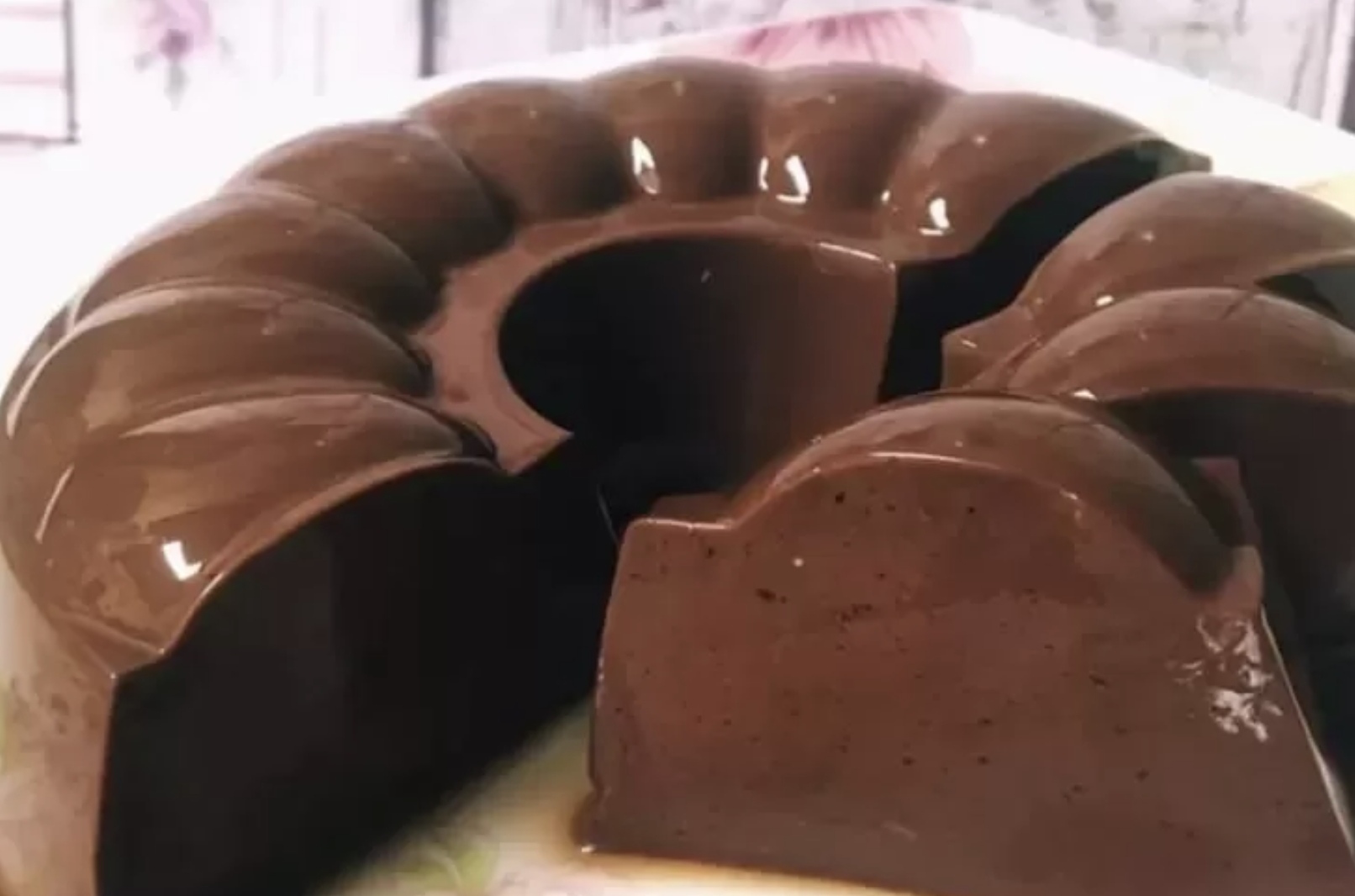 Ilustrasi Puding Cokelat Susu (Urban Jabar)