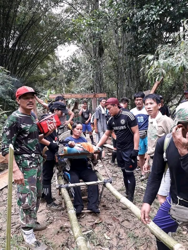 LAYANAN KESEHATAN: Program Dokter Terbang telah menjangkau enam titik DTPK Kaltara. (HRK)