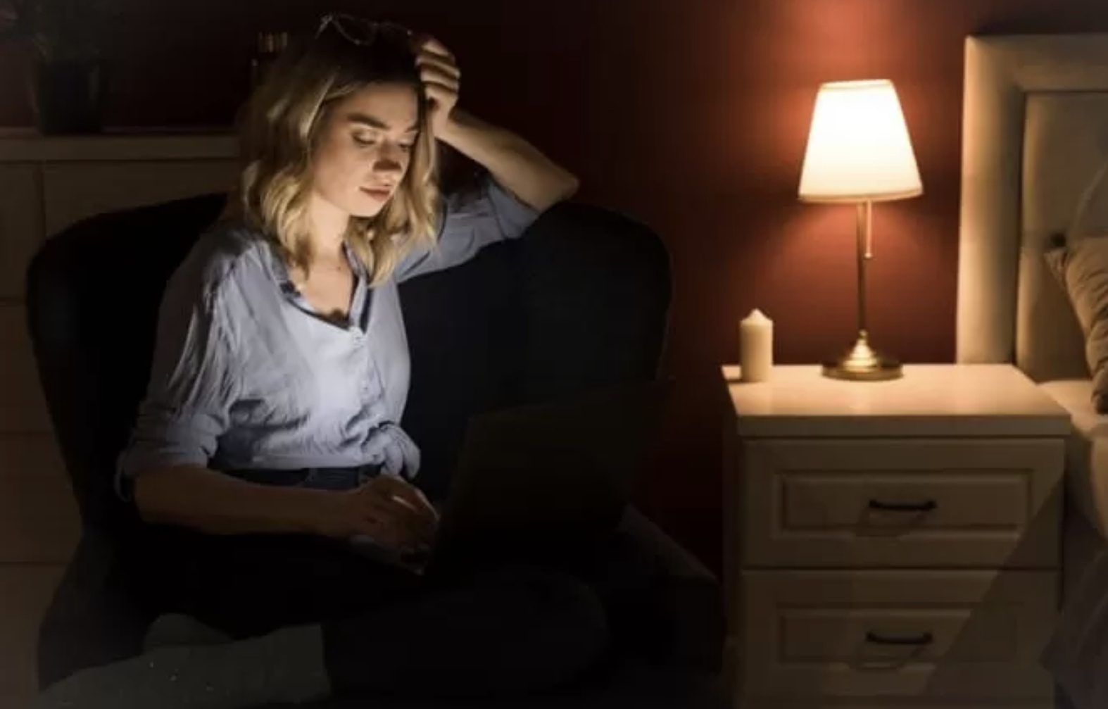 Belajar sebelum tidur adalah salah satu teknik belajar yang efektif menurut riset (freepik)