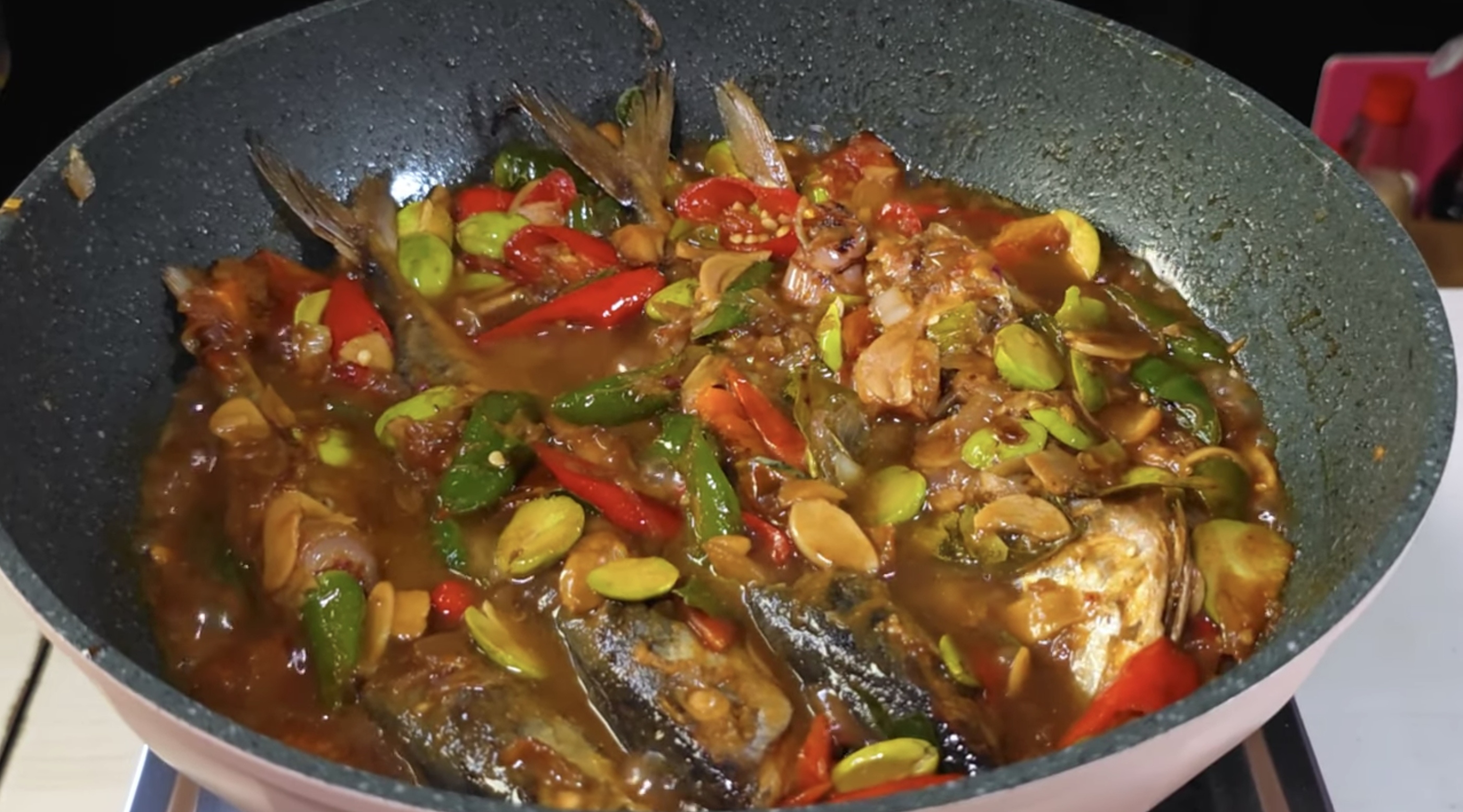Resep Oseng Peda Kecap Pete yang Bikin Nambah Nasi (YouTube Dapur Cantik Channel )