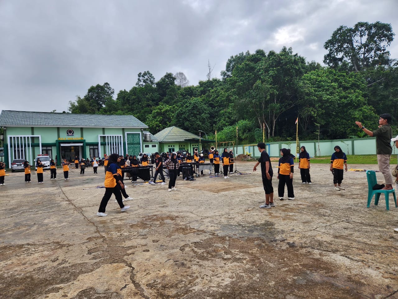 GENJOT LATIHAN: Para atlet dari PDBI Berau saat melakukan latihan kemarin. (ARTA KUSUMA YUNANDA/BP)