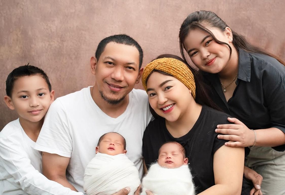 Potret keluarga Mpok Alpa. (Instagram: @nina_mpokalpa)