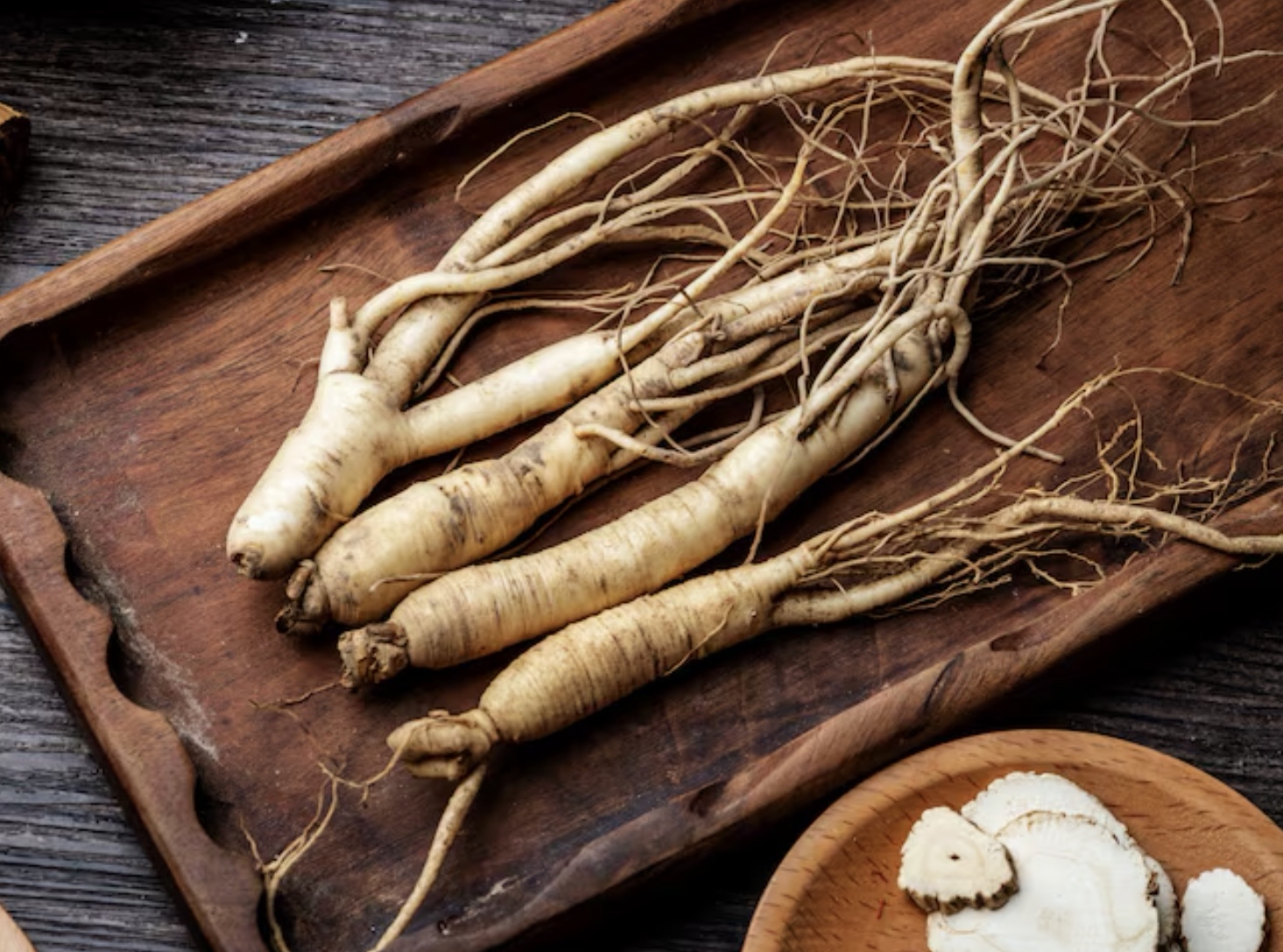 Ilustrasi cegah penuaan menggunakan perawatan ginseng. (Freepik)