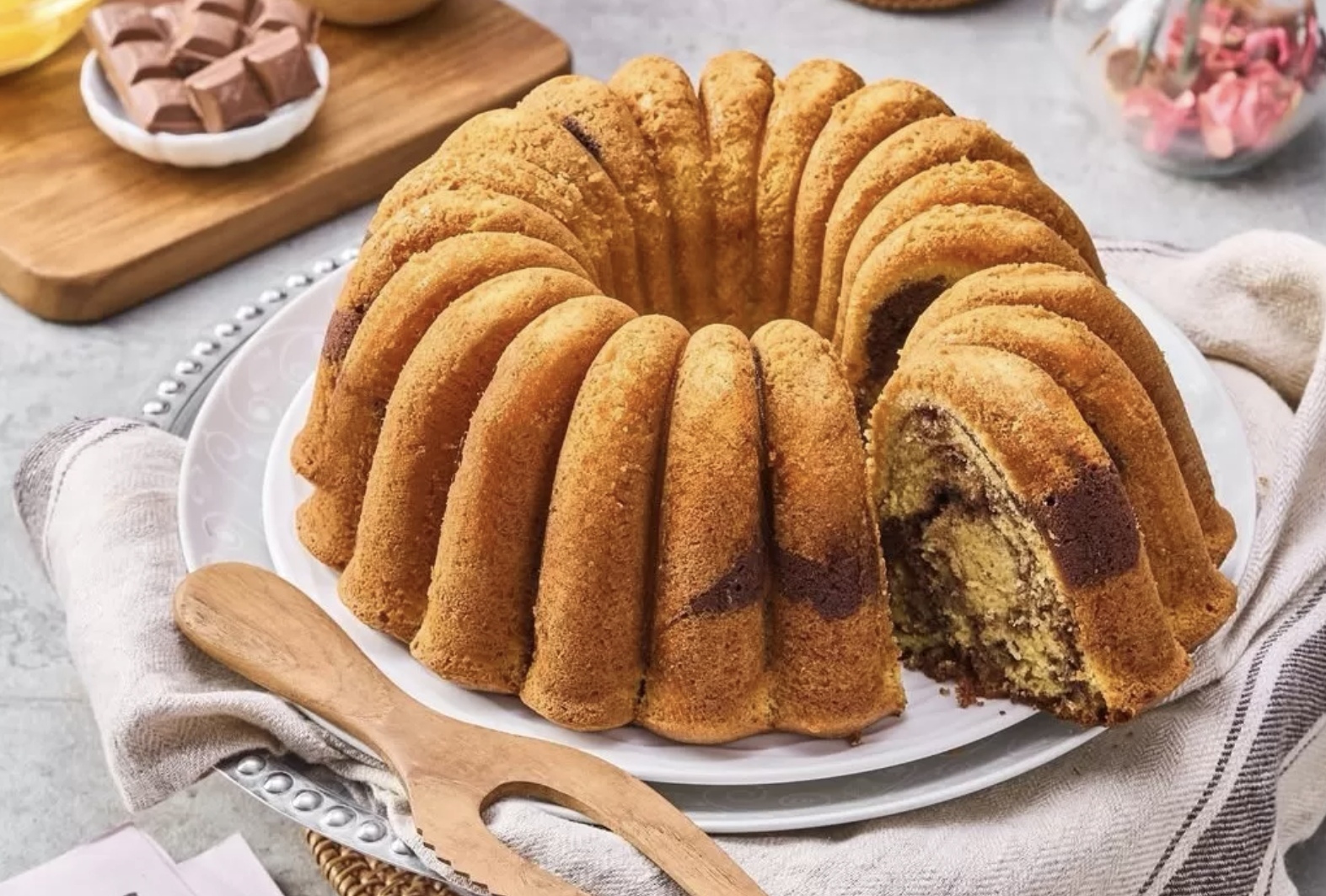 Sajian kue bolu marmer. (Instagram/@rarasecretrecipe)