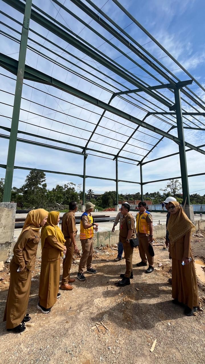 ILUSTRASI: Progres pembangunan BLK Berau di Sambaliung telah mencapai 54 persen, diharapkan dapat meningkatkan daya saing tenaga kerja lokal agar mampu bersaing di dunia industri.  (IZZA/BP)