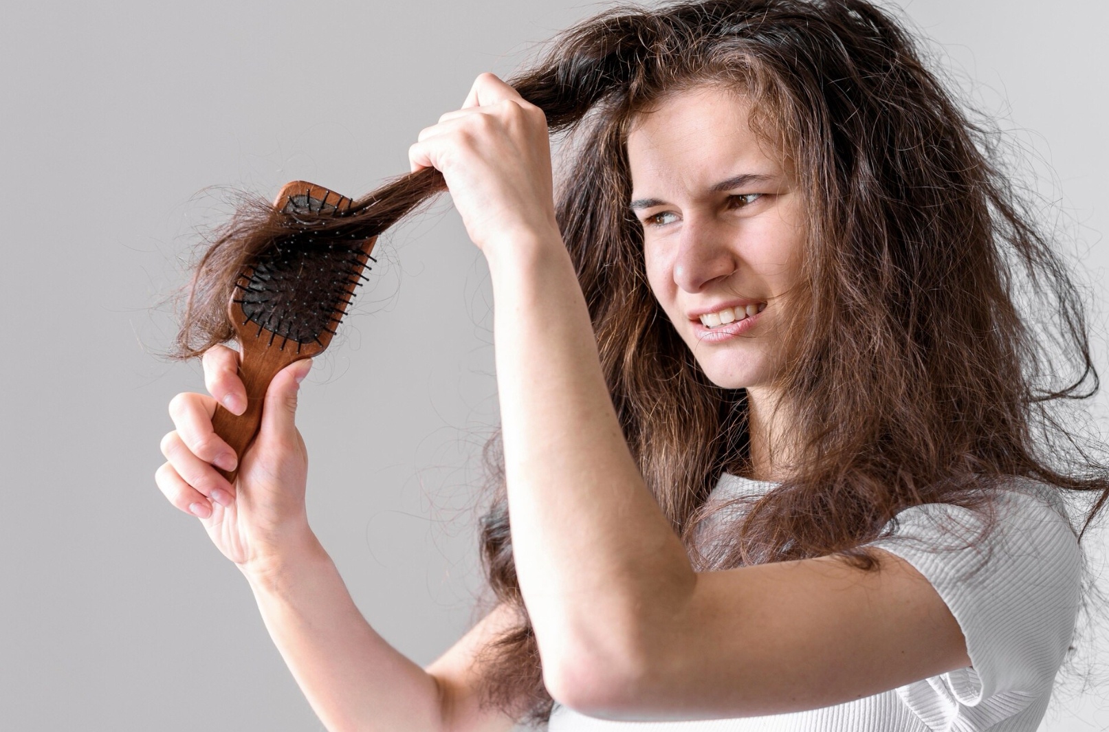 Ilustrasi rambut rontok. (Freepik)