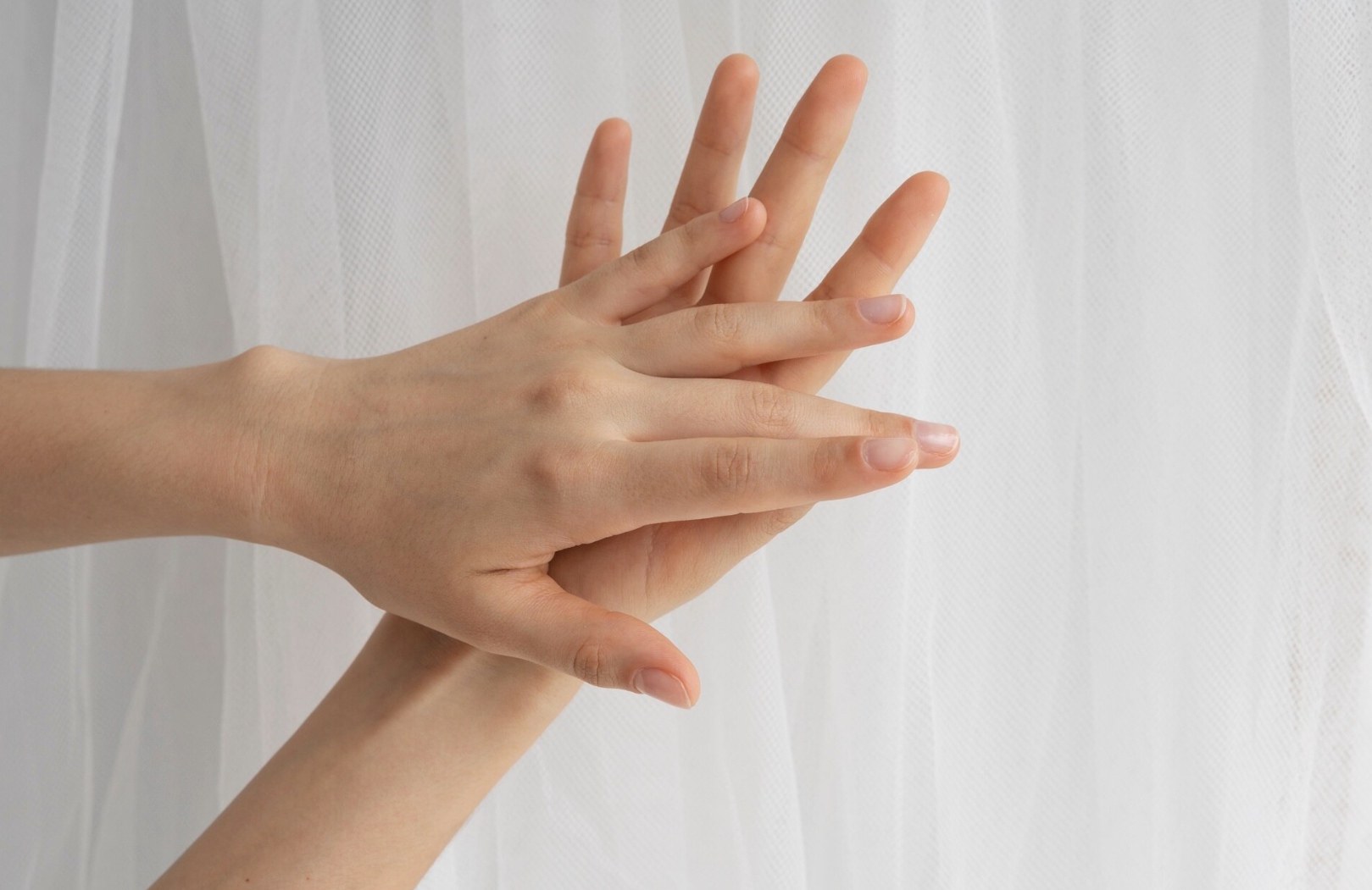 Ilustrasi kulit tangan sehat. (Freepik)