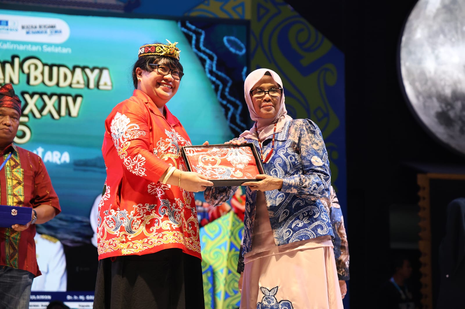 TKTB: Disdikbud Kaltara melalui UPT Taman Budaya Kaltara mengikuti kegiatan TKTB Se-Indonesia ke-24 Tahun 2025, di Banjarmasin, Kalsel, Sabtu (20/9) pekan lalu. (DKISP KALTARA)