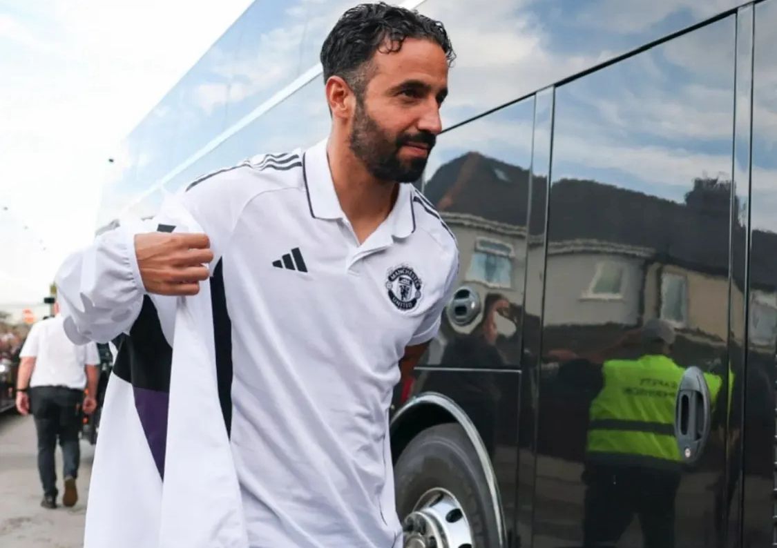 Manchester United dinilai semakin terpuruk di bawah Ruben Amorim catatan buruk di Premier League membuat posisinya kian terancam (Dok. Manchester United)