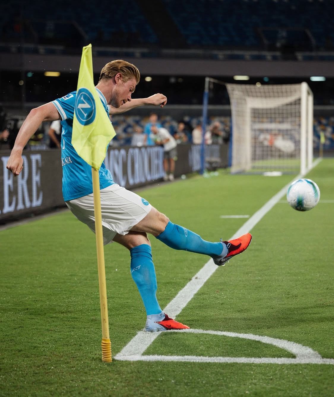 Kevin De Bruyne marah usai diganti Antonio Conte dalam kekalahan Napoli dari AC Milan (Dok. Napoli)