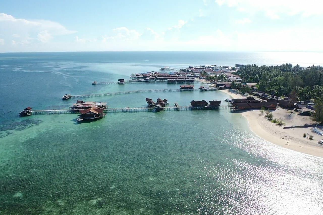 ILUSTRASI PARIWISATA: Anggota DPRD Kaltim Makmur HAPK mendorong promosi pariwisata di Berau. (BERAU POST)