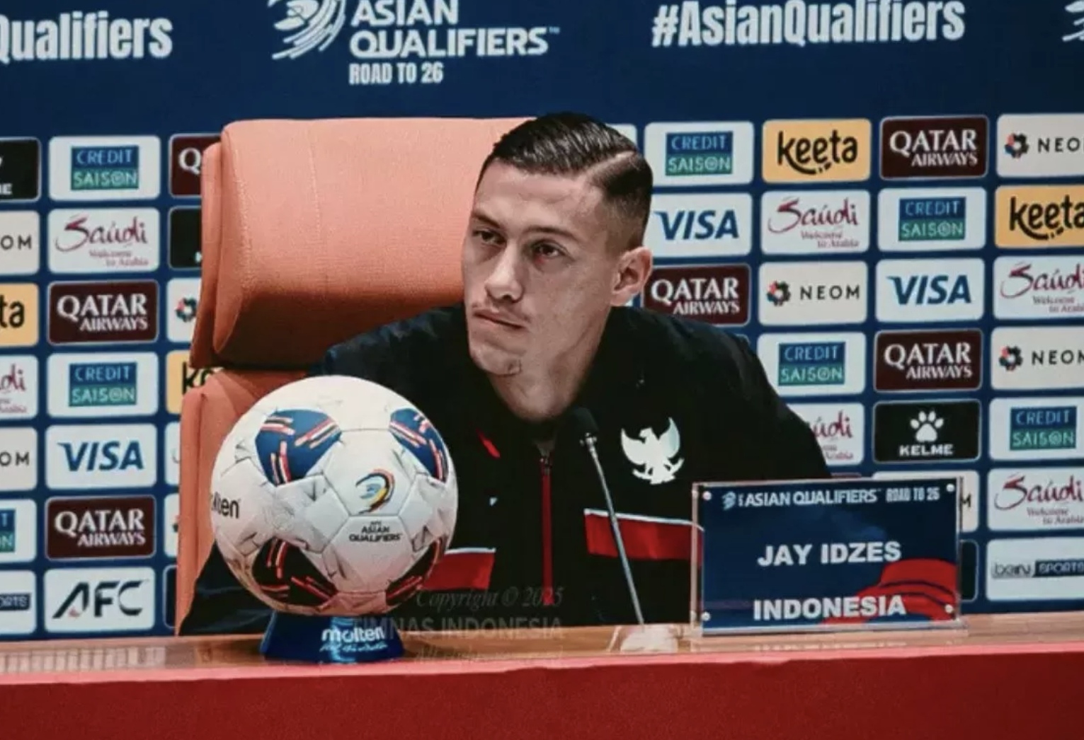 Jay Idzes siap bahagiakan rakyat Indonesia dengan lolos ke Piala Dunia 2026. (kitagaruda.id)