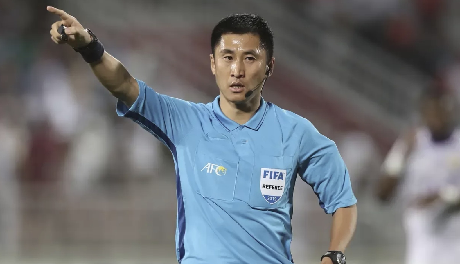 Ma Ning, wasit yang memimpin laga pertandingan Timnas Indonesia vs Irak di Kualifikasi Piala Dunia 2026. (Soha.vn)