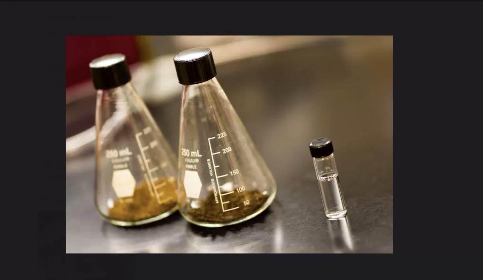 Ilustrasi: BBM yang diblending dengan etanol. (Michigan Engineering News).