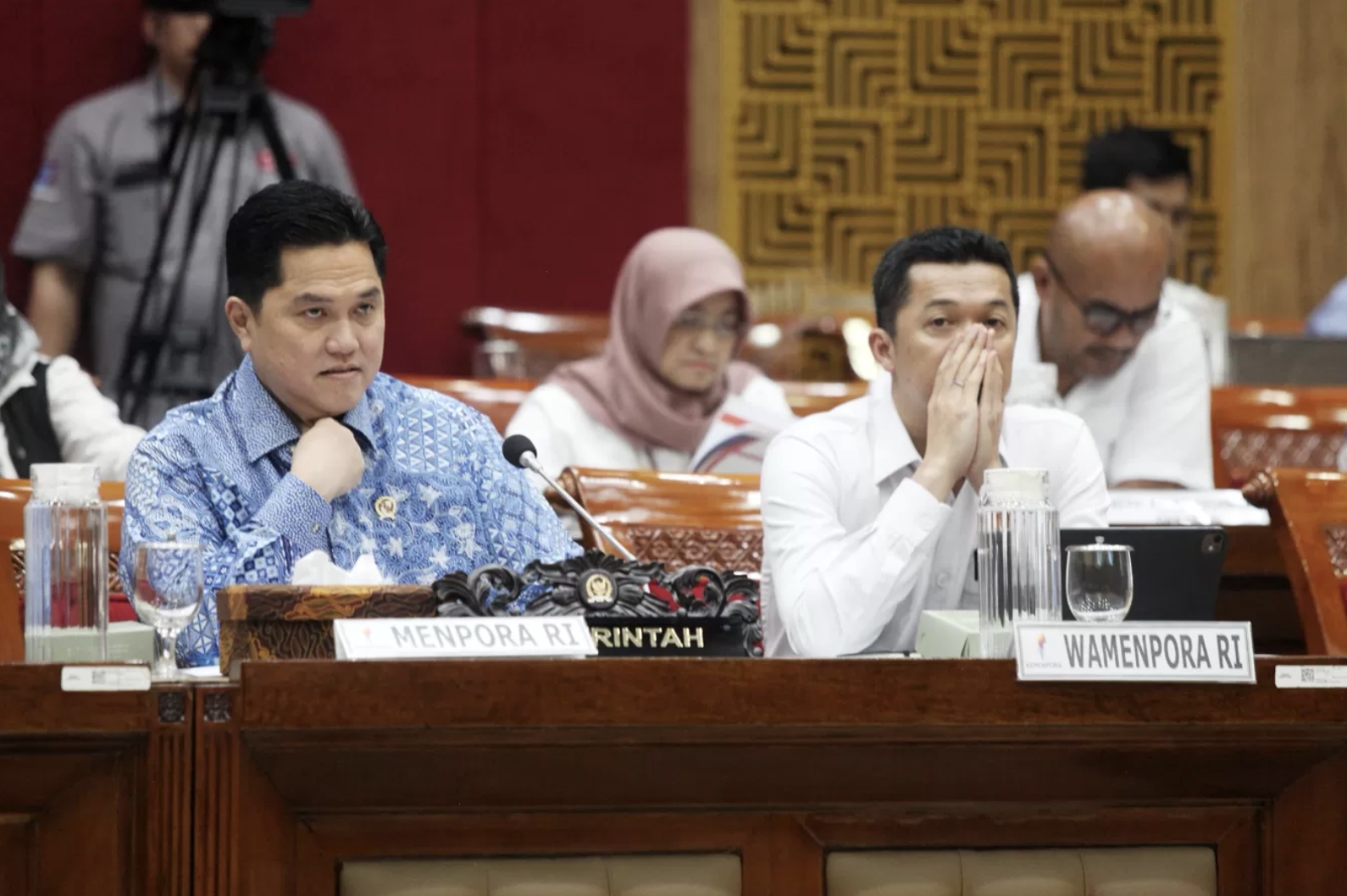 Menpora Erick Thohir menegaskan Indonesia siap hadapi gugatan Federasi Senam Israel terkait penolakan visa atlet di Kejuaraan Dunia Senam Artistik 2025. (Dery Ridwansah/ JawaPos.com)
