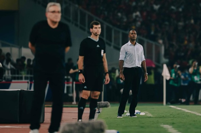 Menyoroti kekosongan kursi kepelatihan Timnas Indonesia usai juru taktik asal Belanda, Patrick Kluivert dipecat PSSI. (Instagram.com/@patrickkluivert)